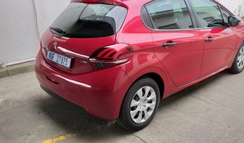 Used Peugeot 208 2017 full