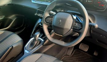 Used Peugeot 208 Allure 2021 full